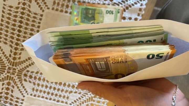 NOVAC stize i OSTVARENJE njihovih NAJVECIH ZIVOTNIH CILJEVA: Evo kojim znacima KARMA SPREMA POKLON!