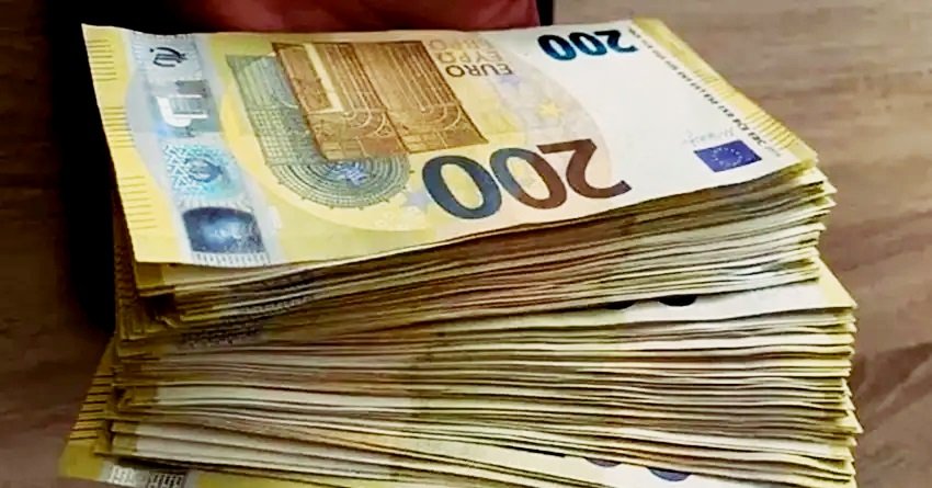 JUL OTVARA PUT DO NOVCA: OVA TRI ZNAKA MOGU POSTATI BOGATIJI NEGO IKAD!